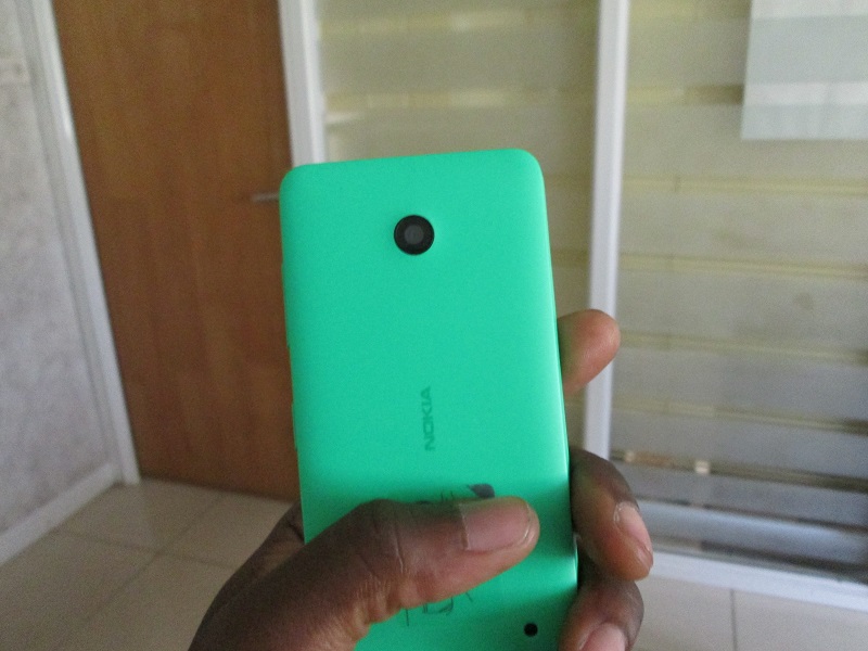 Lumia-630-unboxing (17)