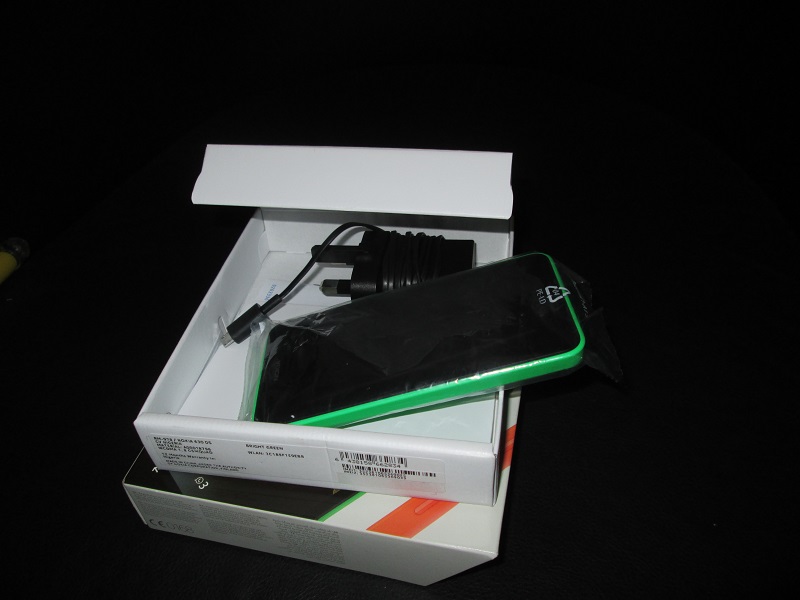 Lumia-630-unboxing (5)
